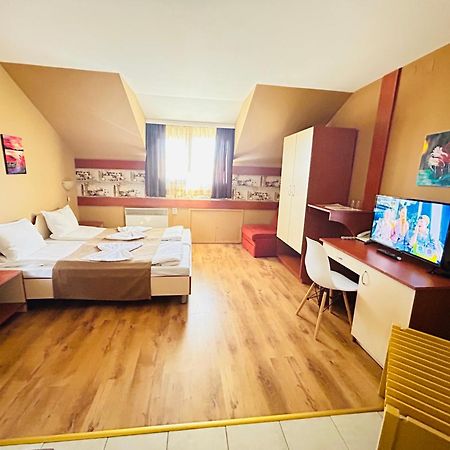 Grami Hotel Bansko Esterno foto