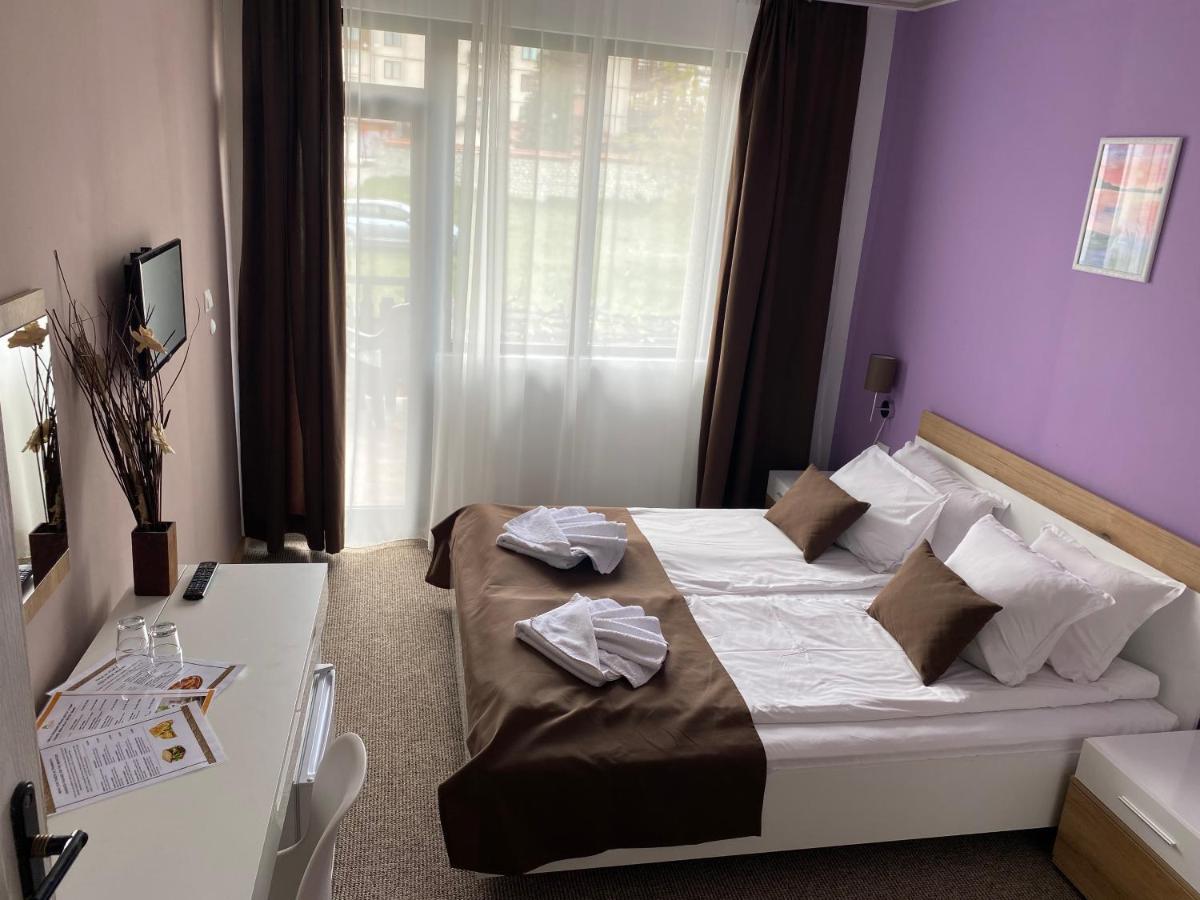 Grami Hotel Bansko Esterno foto
