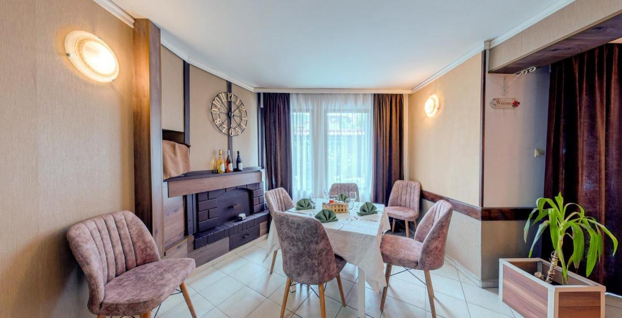 Grami Hotel Bansko Esterno foto