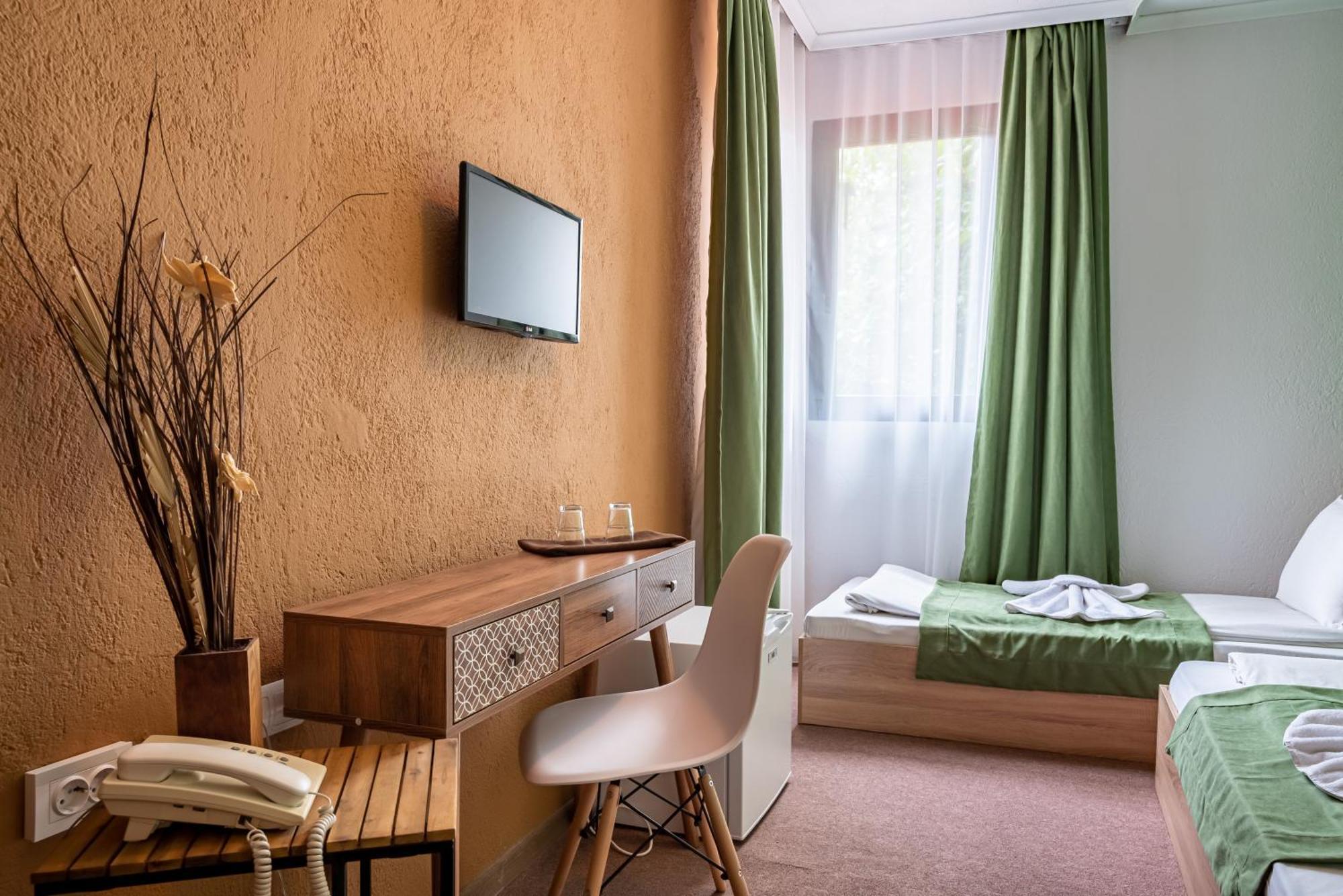 Grami Hotel Bansko Esterno foto