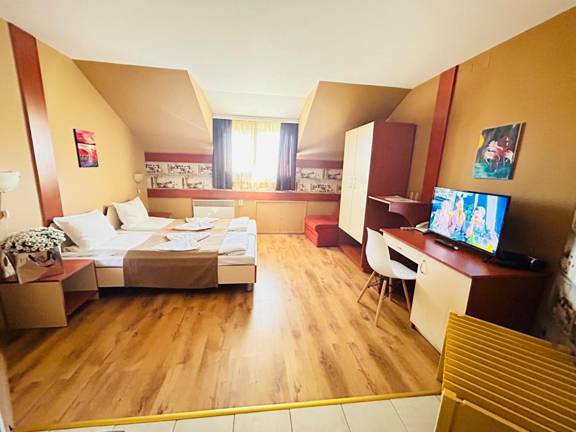 Grami Hotel Bansko Esterno foto