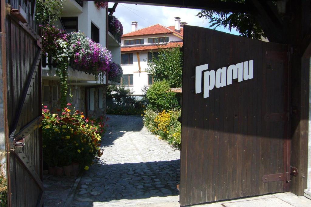 Grami Hotel Bansko Esterno foto